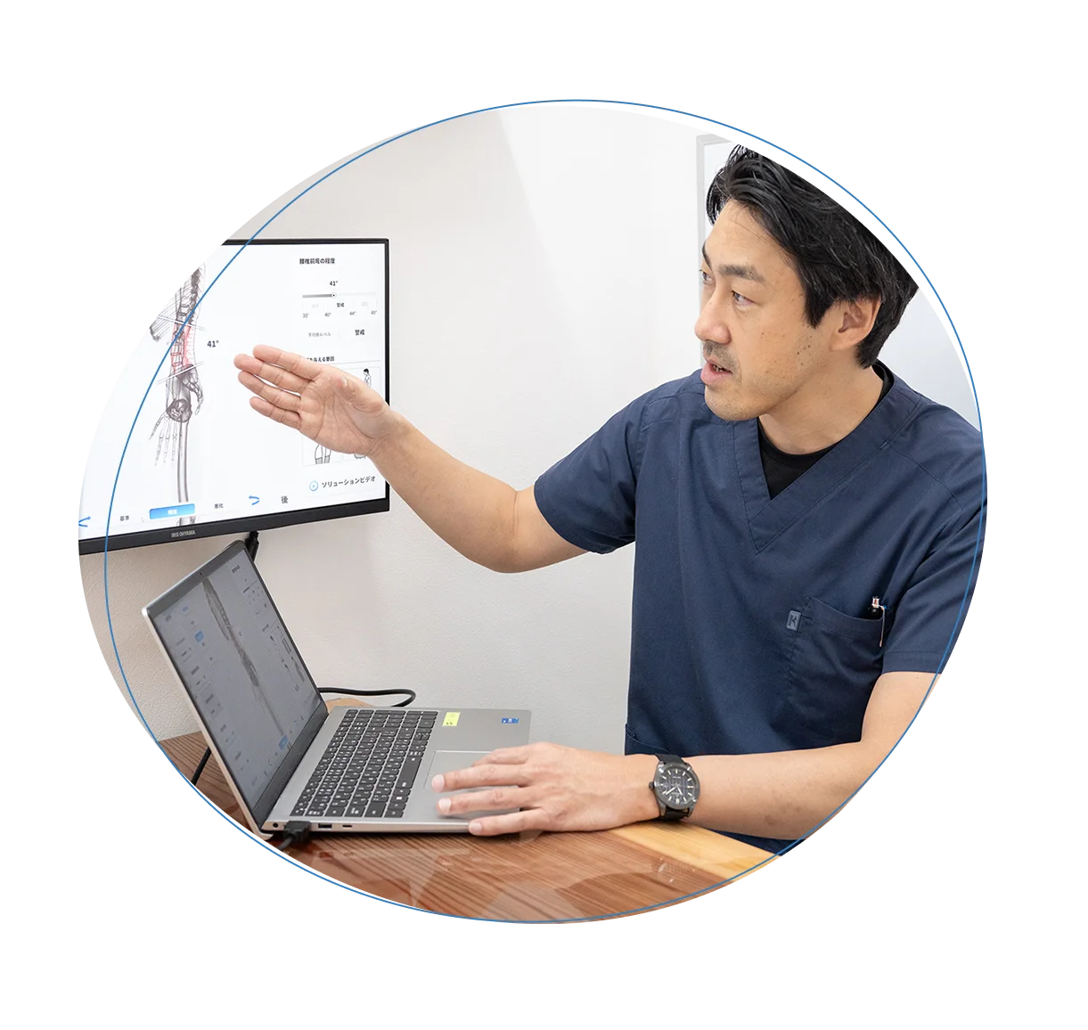 検査機器を使った原因分析の様子